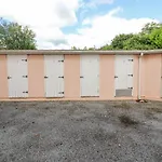8 Scrahan Place Apartment