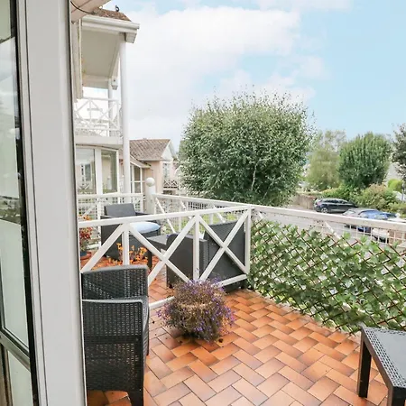 8 Scrahan Place * Killarney