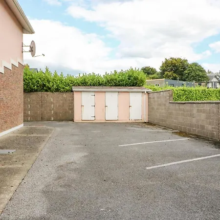 8 Scrahan Place Apartman *