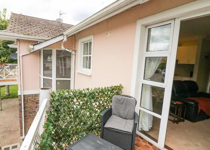 8 Scrahan Place דירה *