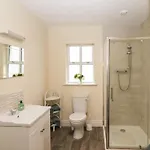 8 Scrahan Place شقة