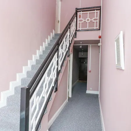 8 Scrahan Place 基拉尼