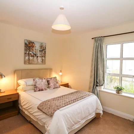 Apartman 8 Scrahan Place