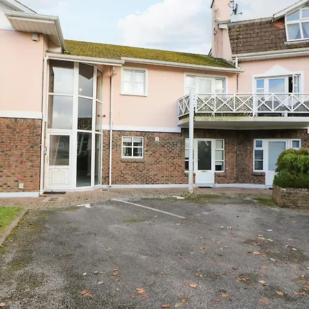 8 Scrahan Place Cill Airne