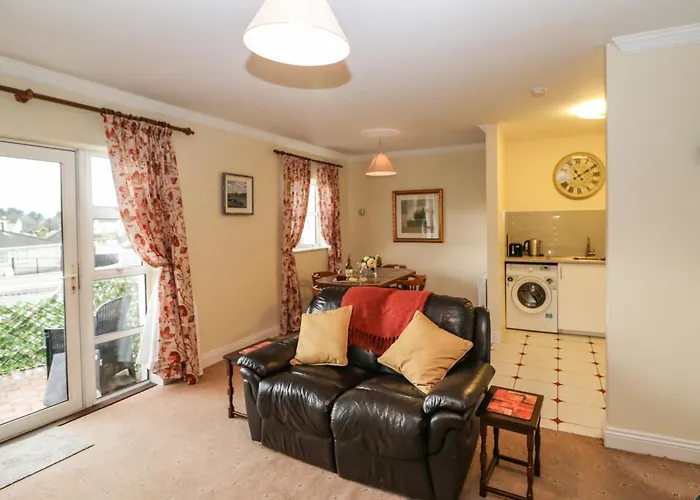 8 Scrahan Place Cill Airne