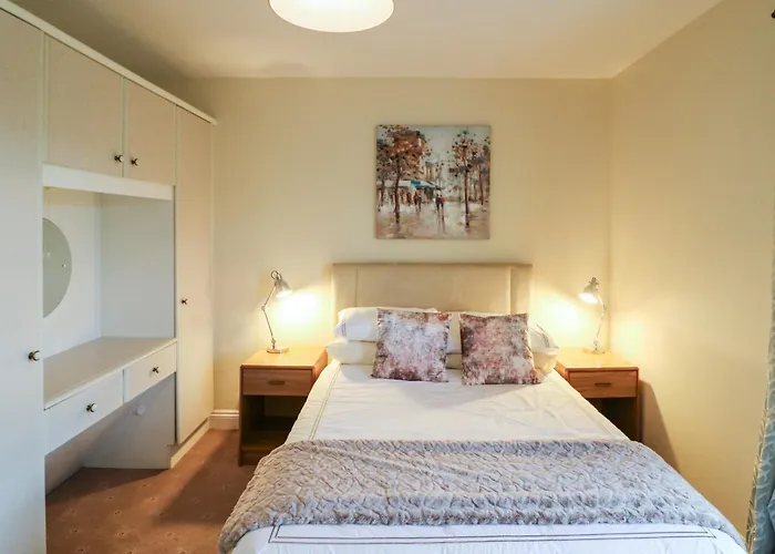 Apartman 8 Scrahan Place *